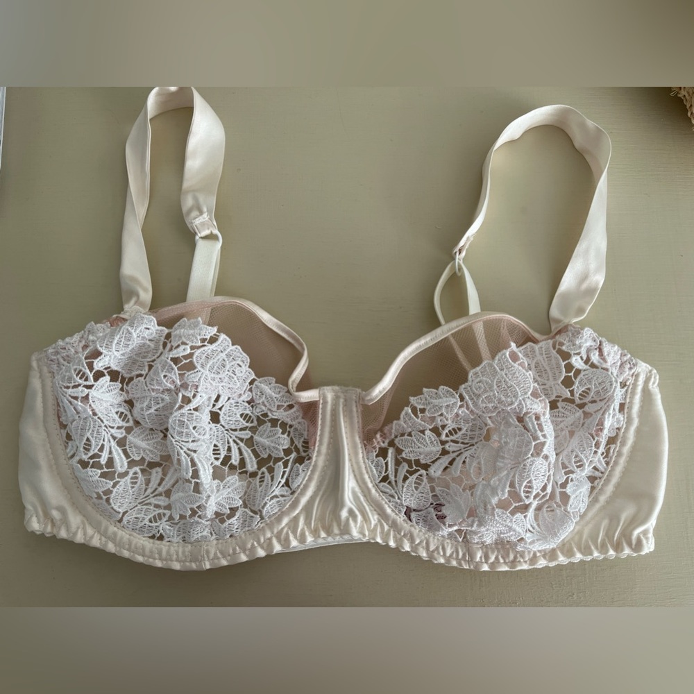 Fleur of England Jasmine Bra Size 32D